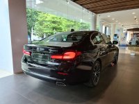 5 series: New BMW 530i Opulance 2023 - BMW Astra Jakarta - Bunga 0% (WhatsApp Image 2023-05-17 at 16.11.58 (1).jpeg)