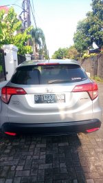 Honda HR-V: Jual Cepat HRV E CVT 2015 AT Yogyakarta (P_20200121_072323.jpg)
