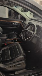 CR-V: Honda CRV Turbo 1.5 Prestige 2017 Mulus Terawat (8d8ec717-b368-4937-b42e-0f605a9c3662.jpg)