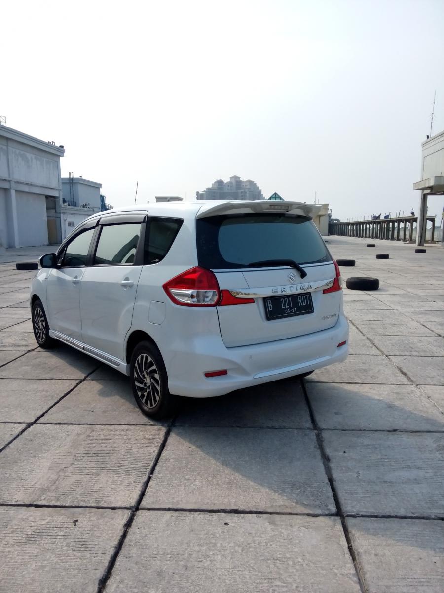 Suzuki Ertiga Dreza Matic 2016 Km 20 Rban Putih MobilBekascom