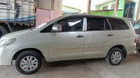 Jual Toyota Kijang Innova 2.0 E AT Bensin 2014 Terawat
